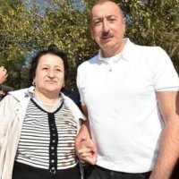 Savadlı pedaqoq, sevimli məllim  Sədaqət Rəhimova